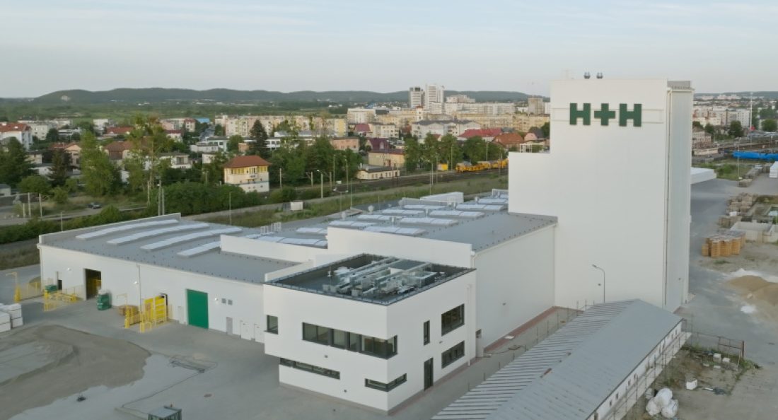 HH_Polska_Zaklad_produkcyjny_w-_Redzie-1