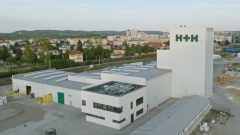 HH_Polska_Zaklad_produkcyjny_w-_Redzie-1